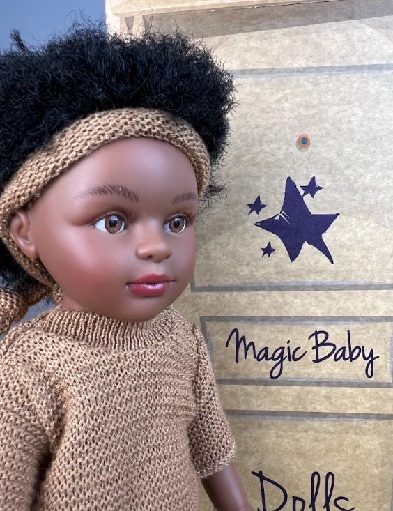 Magic baby Παιδική κούκλα "Nani με τζιν και πουλόβερ"-42εκ.