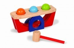 Pin Toy, Πάγκος λεπτής κίνισης στοχου δύναμης.2 έως 4 ετών